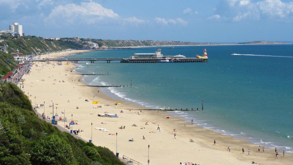 Large 2 Bedroom Apt - Near Beach - Free Parking Bournemouth Eksteriør billede